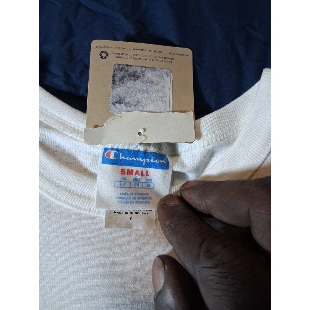 Champion Men's Short‎ Sleeve T-Shirt Small Spellout - Picture 2 of 4